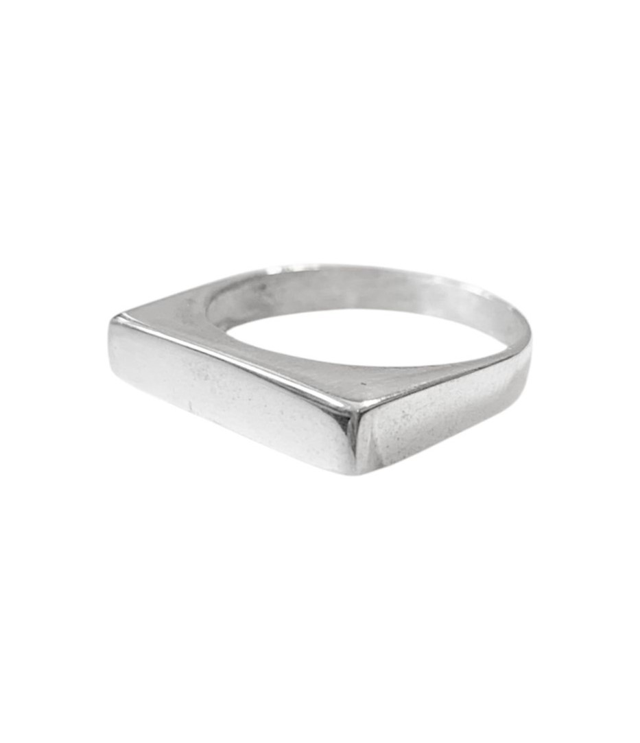 ANILLO LISO Y PLANO EN PARTE SUPERIOR PLATA 925