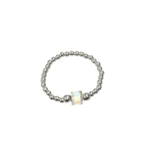 ANILLO ELASTIZADO CON DIJE CUBO CRISTAL