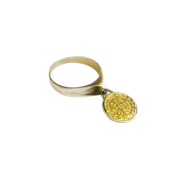 ANILLO SAN BENITO CON DIJE