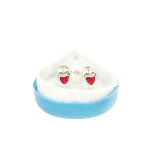 CORAZON CON CUBIC
