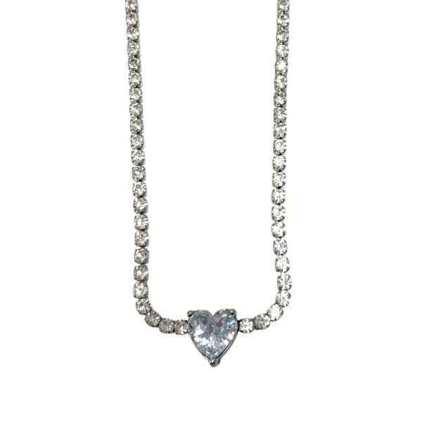 COLLAR PIEDRITAS C UN CORAZON C PIEDRA AC C