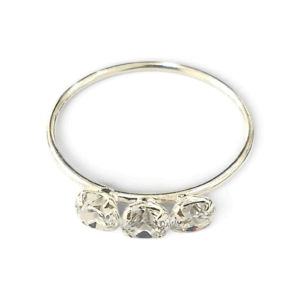 ANILLO FINITO CON TRES PIEDRITAS