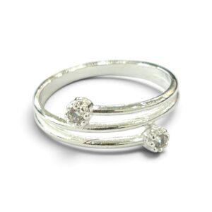 ANILLO TRES LINEAS Y PIEDRA